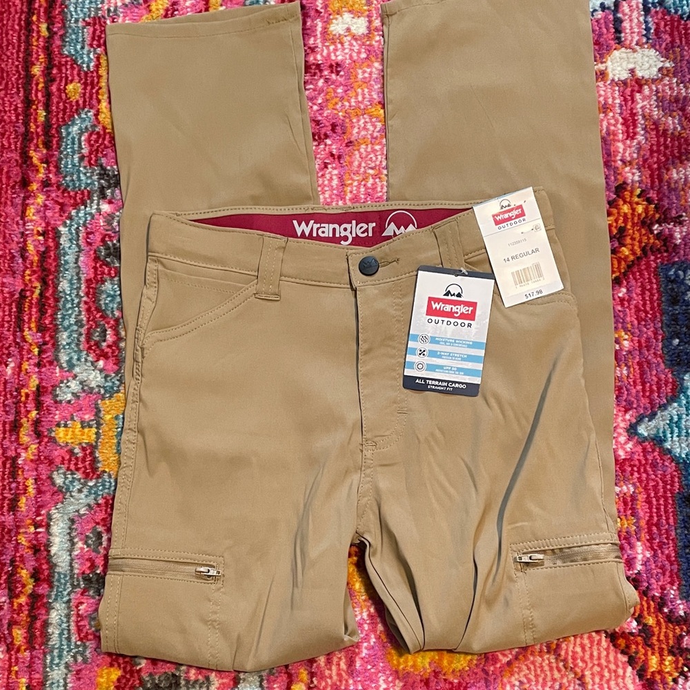 Wrangler Boy’s Brown Cargo Pants Size 14